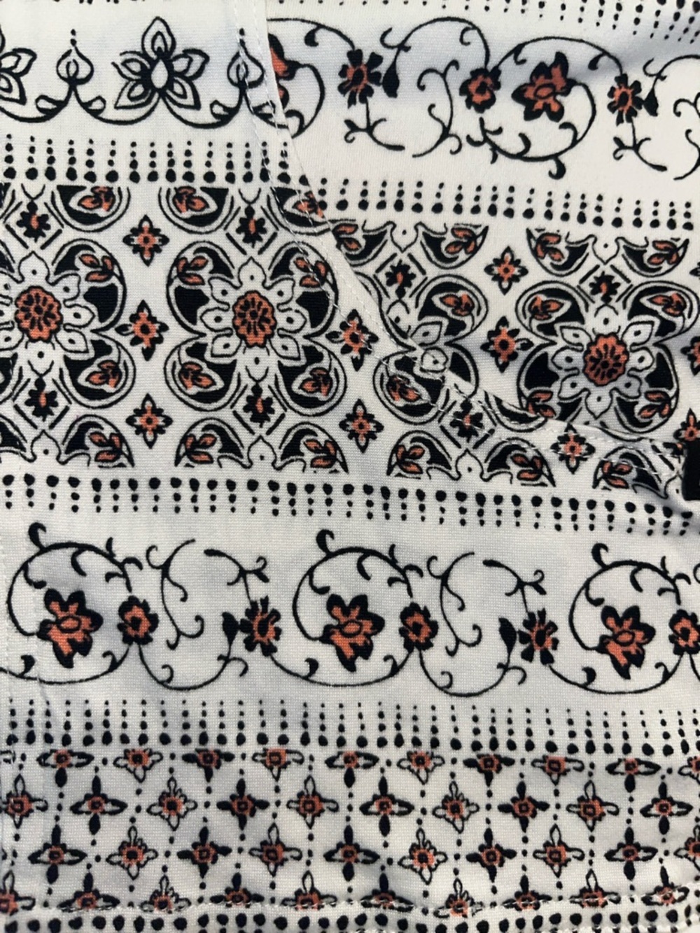 N2N Provence Lounge Drawstring Shorts - Picture 5 of 9